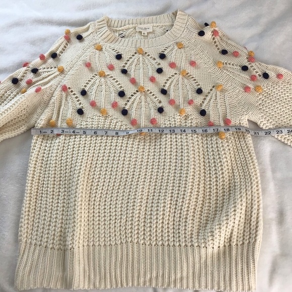 Chunky Knit Pom Pom Sweater Cream Pullover Size L Cozy Winter Cute - Picture 6 of 9